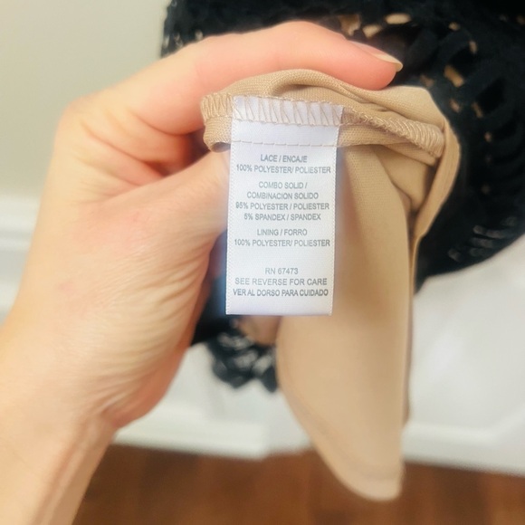 Stunning like new Gabby Skye black size 2 dress - Picture 8 of 8